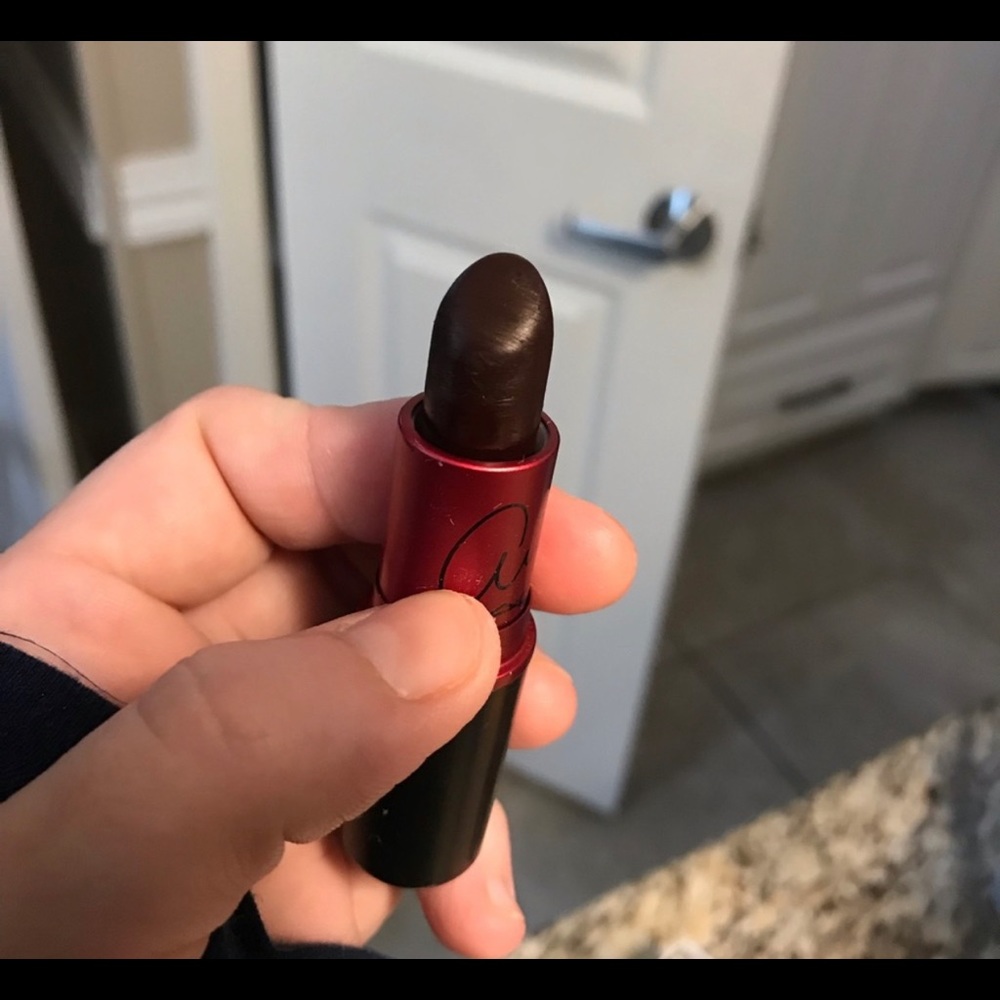 MAC matte Lipstick